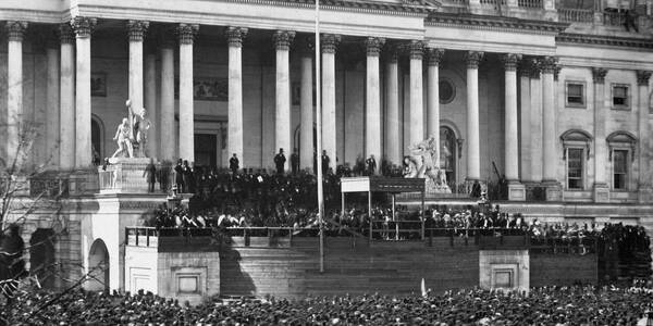 De inauguratie van Lincoln bij het Capitoolgebouw
