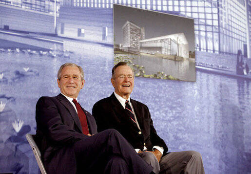 Vader en zoon Bush in 2008