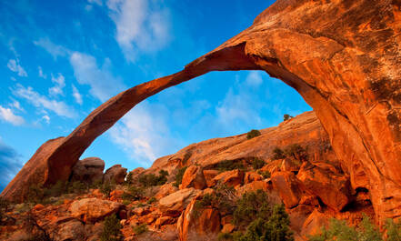 De Landscape Arch is een beroemde boog in Arches